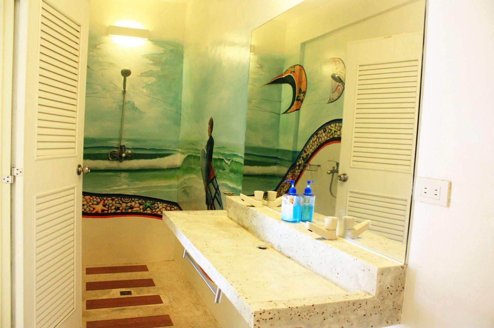 Mangoriders Beach Club Caticlan Exteriör bild