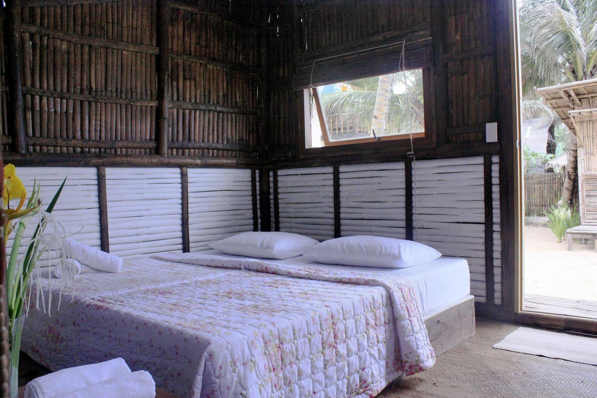 Mangoriders Beach Club Caticlan Exteriör bild